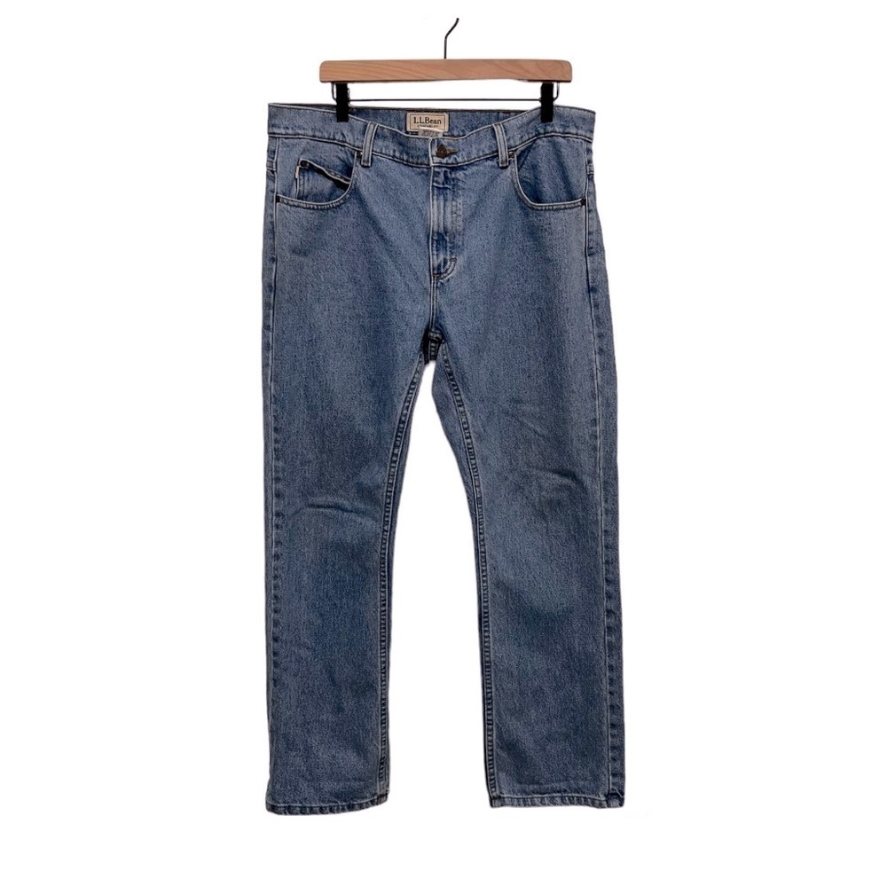 L.L. BEAN Standard Fit Denim Jeans. Size 35x29